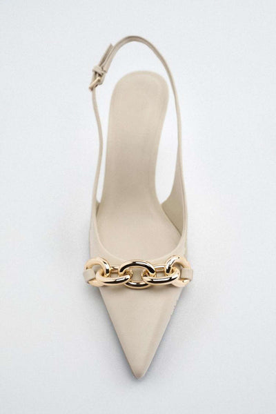 Tacones de Metal con Detalle de Cadena