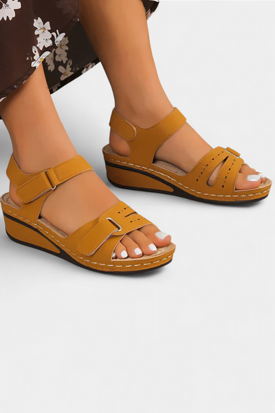 Sandalias Elegantes Jenna con Tiras y Hebilla Regulable