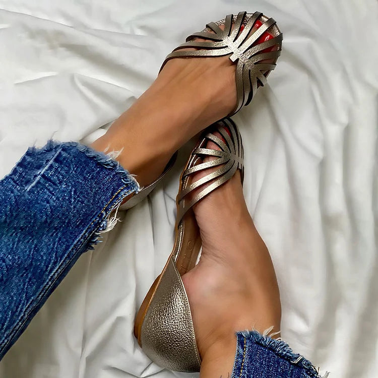 SOFIA | Bailarinas perforadas con punta abierta – Calzado chic y de tendencia