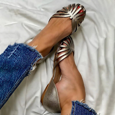 SOFIA | Bailarinas perforadas con punta abierta – Calzado chic y de tendencia