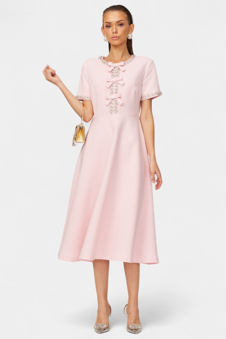 Vestido Midi Acampanado Linda con Lazo de Cristal y Elegantes Detalles