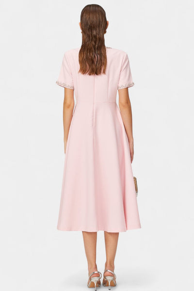 Vestido Midi Acampanado Linda con Lazo de Cristal y Elegantes Detalles