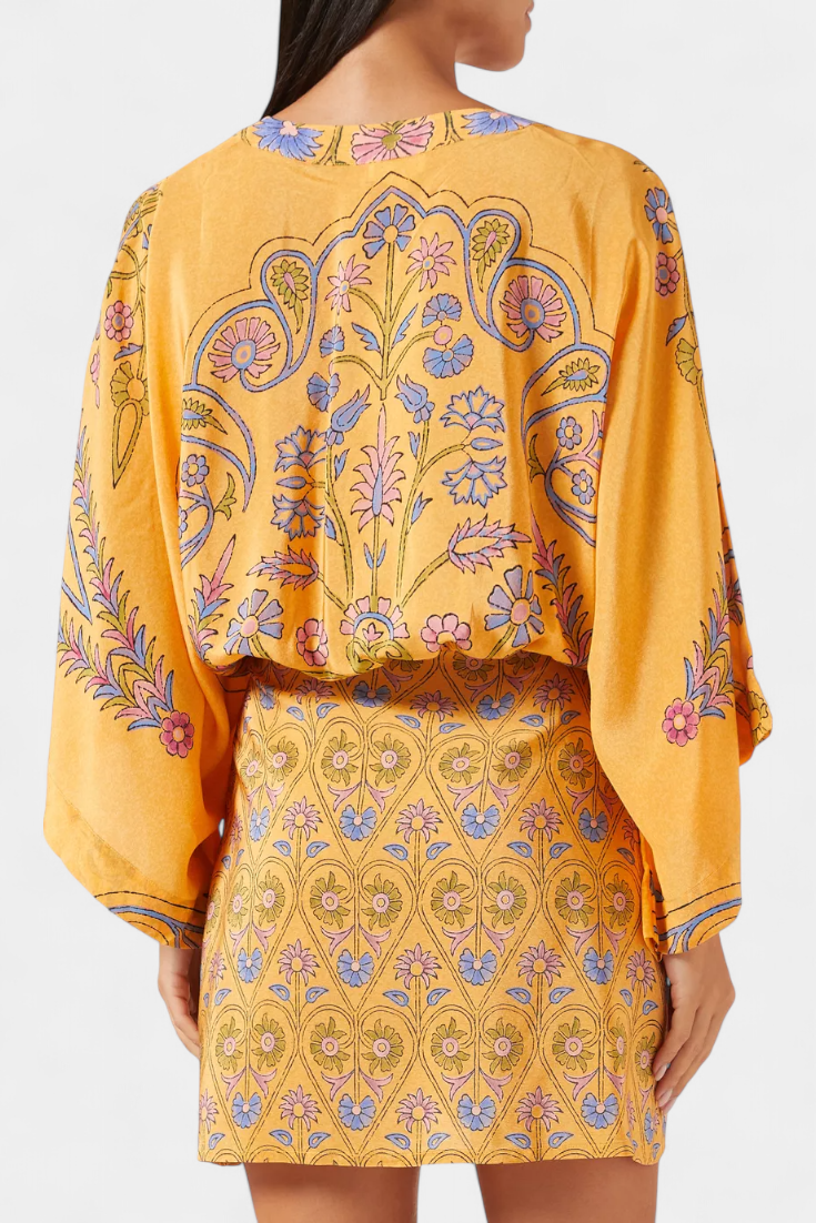 Vestido Boho Candela con Estampado Floral y Escote en V Cruzado