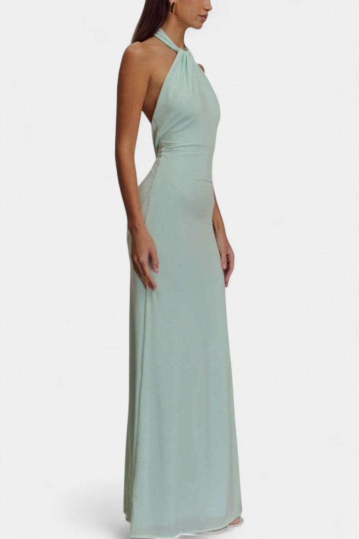 Trinity Vestido Halter Ajustado con Detalles Fruncidos y Espalda Abierta