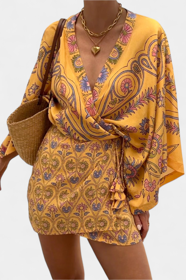 Vestido Boho Candela con Estampado Floral y Escote en V Cruzado