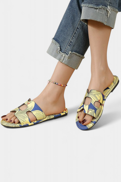 Berenice Sandalias Planas de Colores Vivos con Diseño Tropical