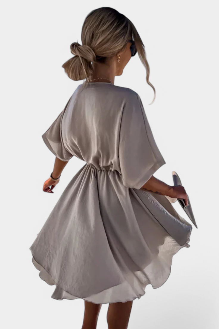Vestido Versátil Alexandra para Cualquier Temporada