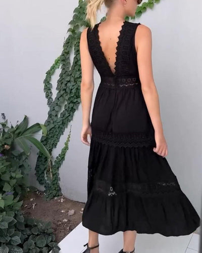 Charlotte - Vestido de encaje hecho a mano con escote en V
