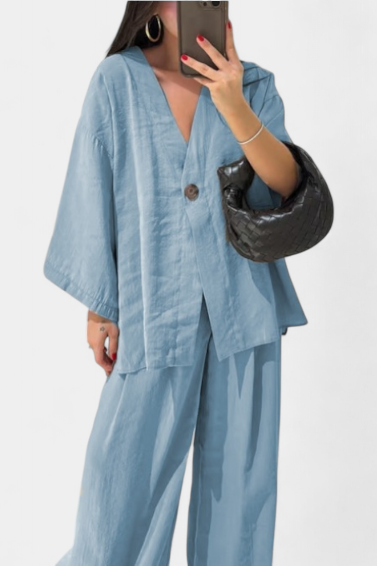 Eli Conjunto Oversize: Top de Cuello en V y Pantalón Recto
