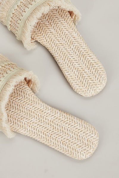 Zapatillas con Detalles de Flecos