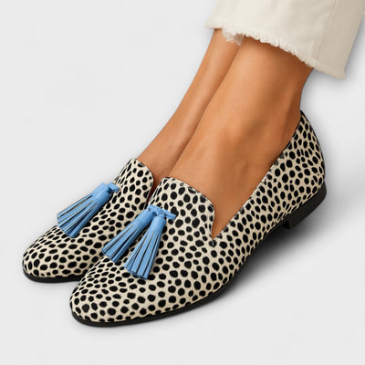 Mira Zapatillas con Borlas y Diseño de Lunares