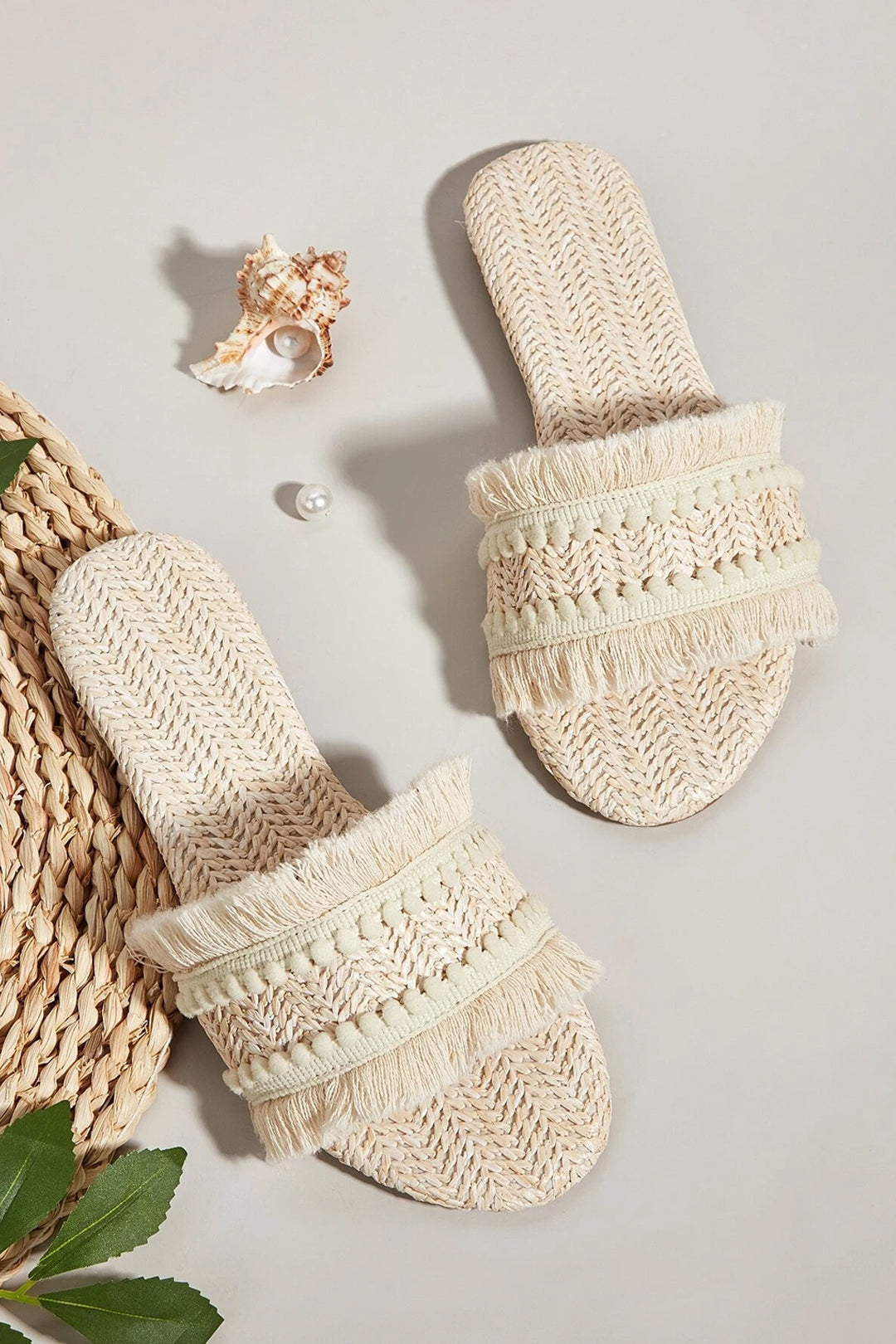 Zapatillas con Detalles de Flecos