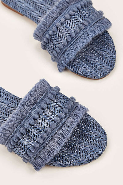 Zapatillas con Detalles de Flecos