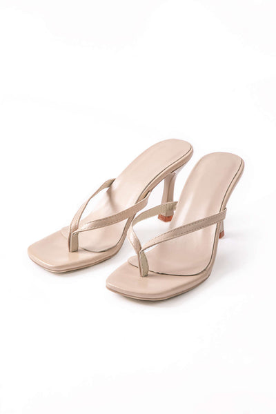 Sandalias Básicas de Tanga con Tacón Medio