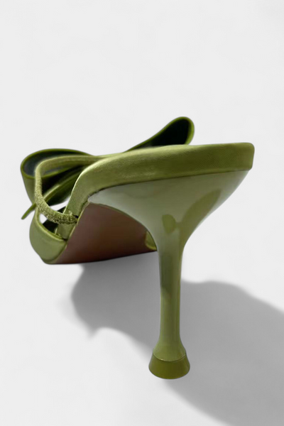 Zapatos de Tacón Puntiagudo en Cuero Sintético