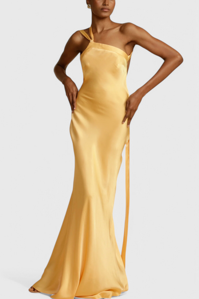 Lucra Vestido Maxi con Tirantes Diagonales y Espalda Abierta