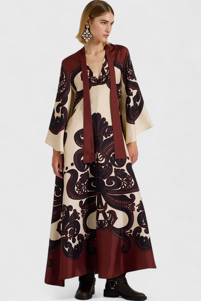 Vestido Largo Maritza con Cuello Alto y Estampado de Grenadilla