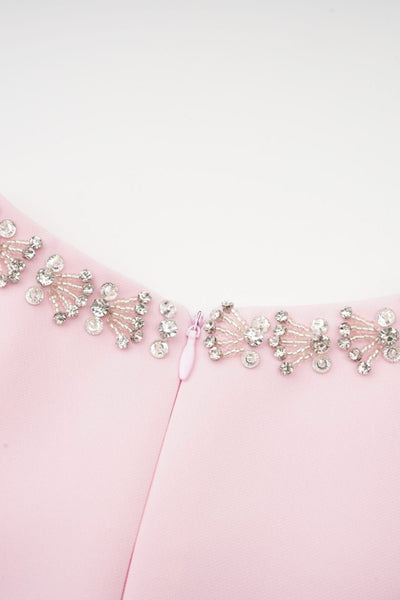 Vestido Midi Acampanado Linda con Lazo de Cristal y Elegantes Detalles