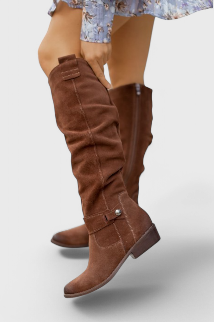 Celine Botas Altas de Diseño Retro
