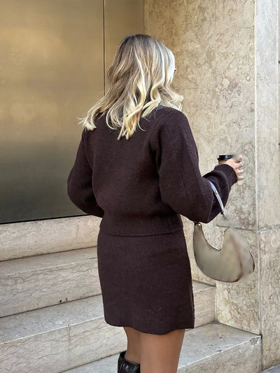 Conjunto “Arden” | Cárdigan de punto y minifalda ajustada