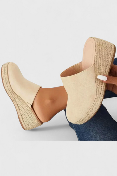 Lania Sandalia Elegante y Confortable