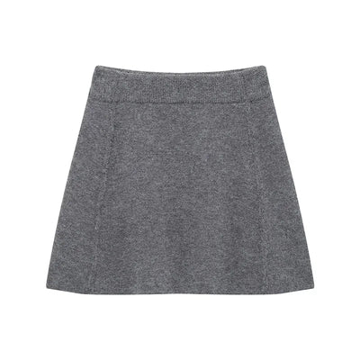 Conjunto “Arden” | Cárdigan de punto y minifalda ajustada