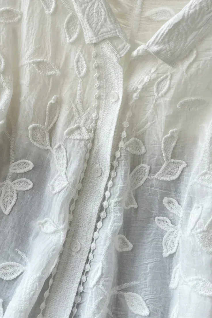 Prairie Camisa Bordada con Encaje