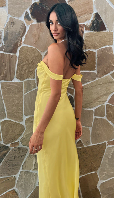 Rosalia™ – Vestido Satinado Off-Shoulder