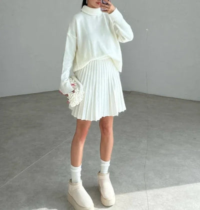 Conjunto “Lea” | Suéter de punto y falda corta en A