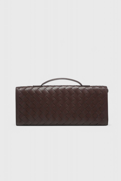 Clutch Melanie con Elegante Detalle de Nudo Dorado