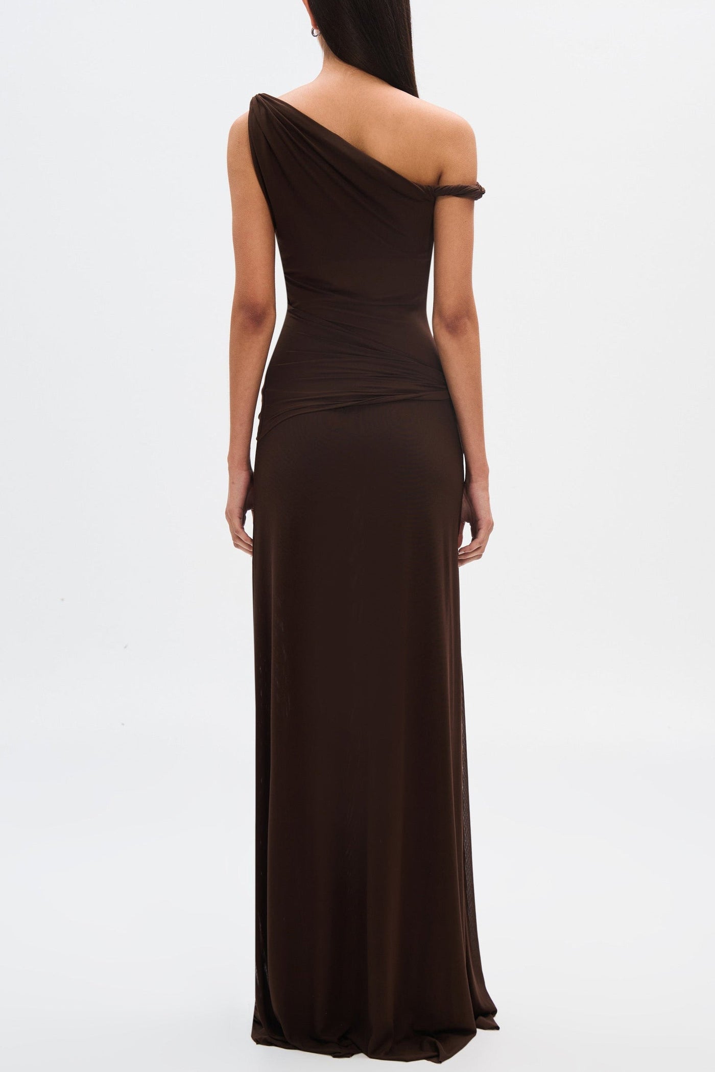 Eranda Vestido Maxi de Malla con Drapado y Diseño Off-Shoulder