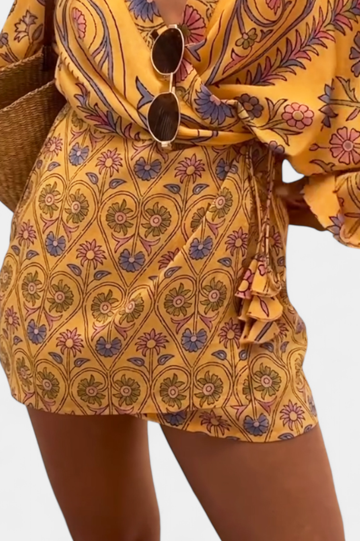 Vestido Boho Candela con Estampado Floral y Escote en V Cruzado
