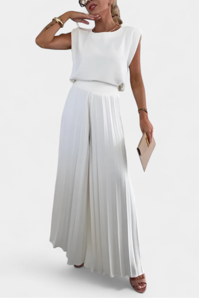 Liora Conjunto de Dos Piezas: Top Estructurado y Pantalón Plisado