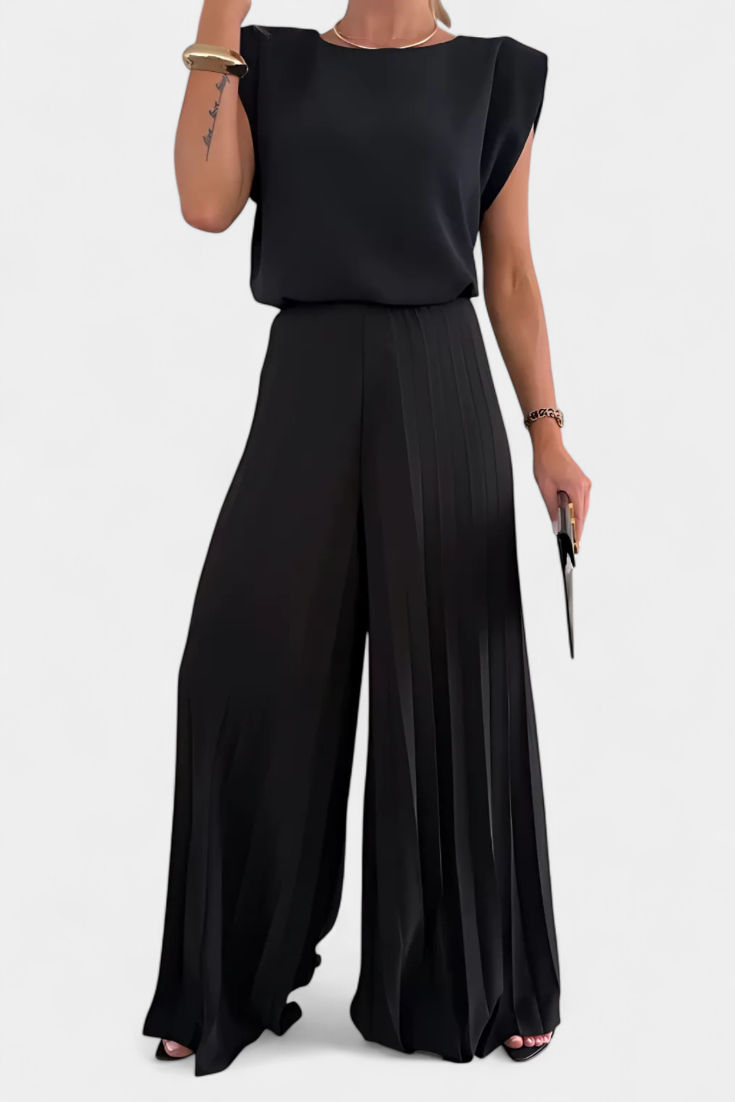Liora Conjunto de Dos Piezas: Top Estructurado y Pantalón Plisado