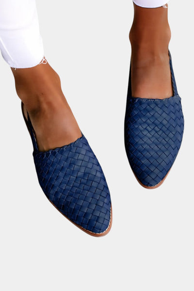 Isadora Mules Trenzados con Punta Elegante y Correa Slingback