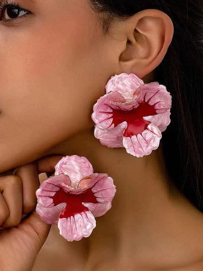 Pendientes Florales de Diseño Geométrico