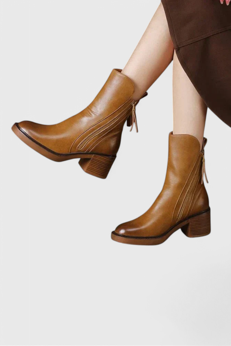 Irina Botas de Tobillo para un Look Elegante y Desenfadado