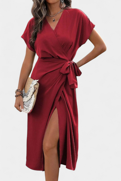 Begoña Vestido Cruzado con Cinturón y Abertura Elegante