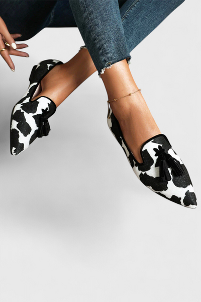 Fermina Elegantes Loafers de Punta Afilada y Diseño Bicolor