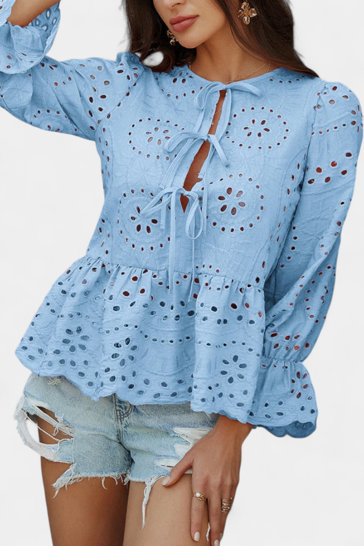 Top Bohemio de Encaje Kayden con Corte Suelto