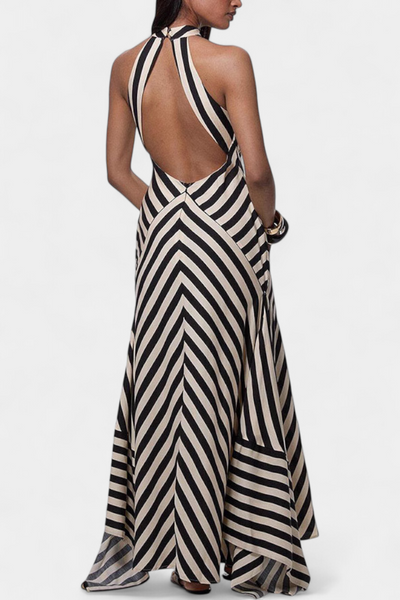 Crispina Maxi Vestido Halter con Rayas Chevron y Espalda Abierta