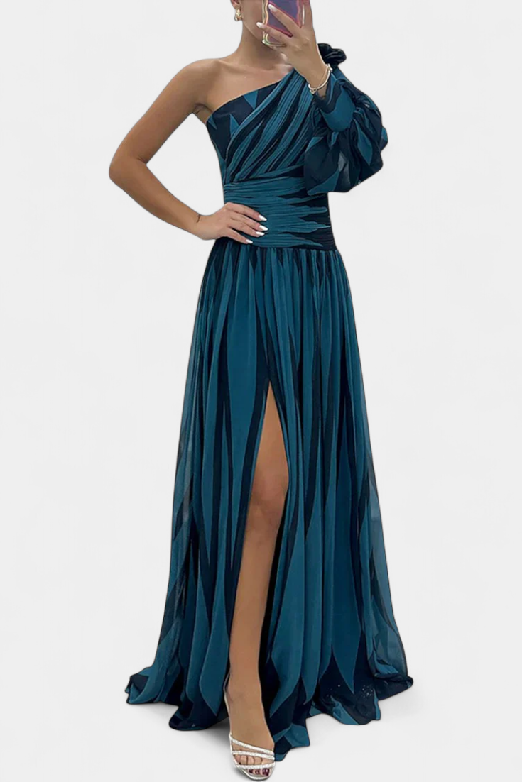 Vestido Maxí Elegante de Rayas con Un Solo Hombro de Bethania