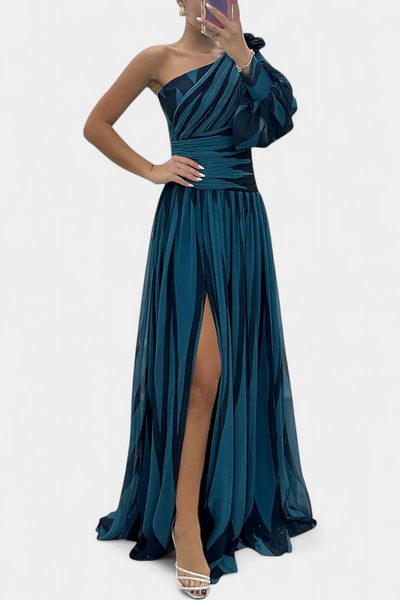 Vestido Maxí Elegante de Rayas con Un Solo Hombro de Bethania