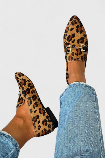 Mocasines Elegantes Lluvia con Diseño Grabado y Tacón Delicado