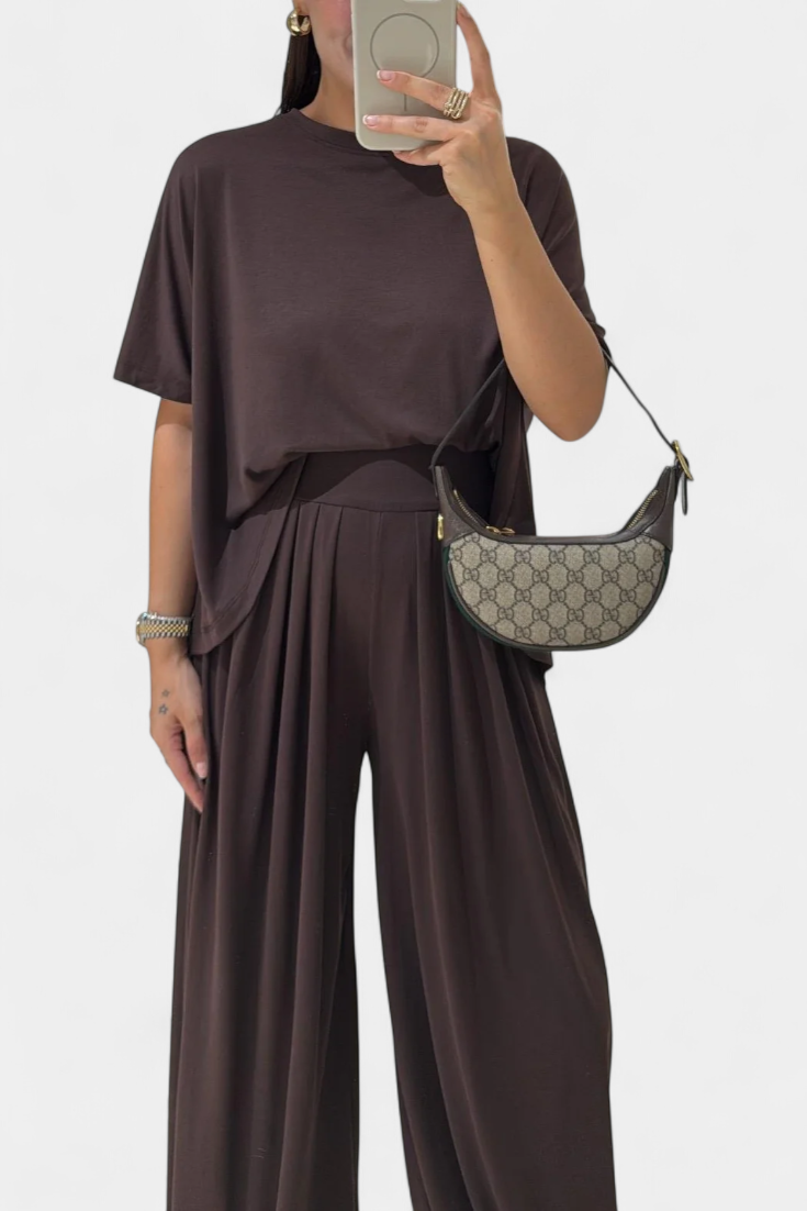 Conjunto Casual Trista: Top Suave y Pantalones de Pierna Ancha