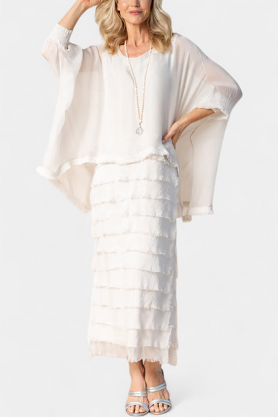 Vestido Midi Rosaria con Volantes y Detalles Deshilachados