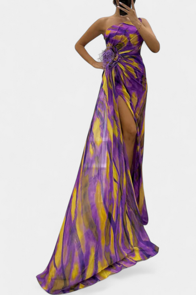 Aylin Vestido Maxi Asimétrico con Estampado Colorido