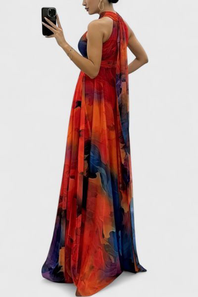 Vestido Maxi de Gasa Caprice con Estampado Floral y Cuello Halter