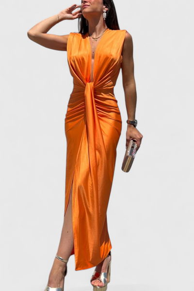Lakisha Vestido Midi Ajustado con Escote Profundo
