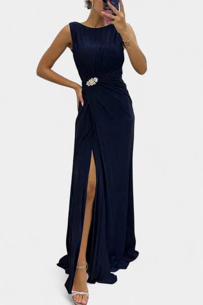 Vestido Maxi Plisado Shiloh con Abertura Lateral y Escote Cruzado